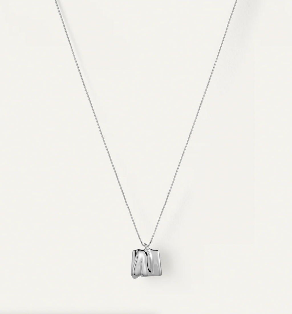 Small Sundra Pendant Necklace